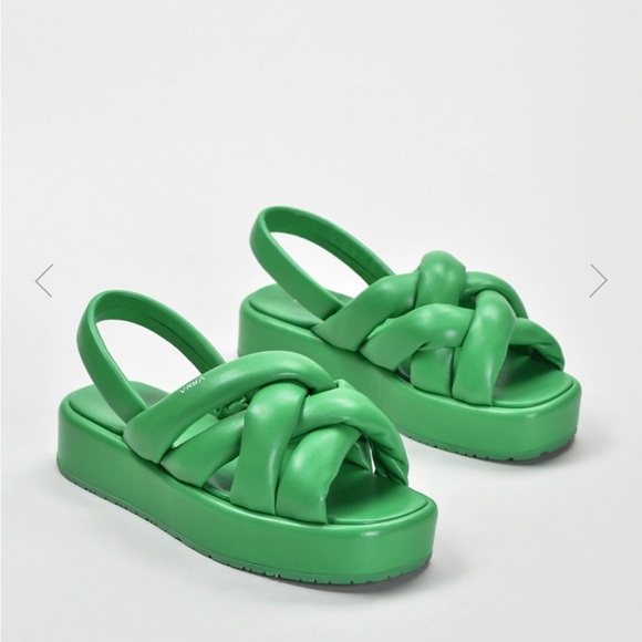 Ukrainian Shoes - Women’s Green sandals